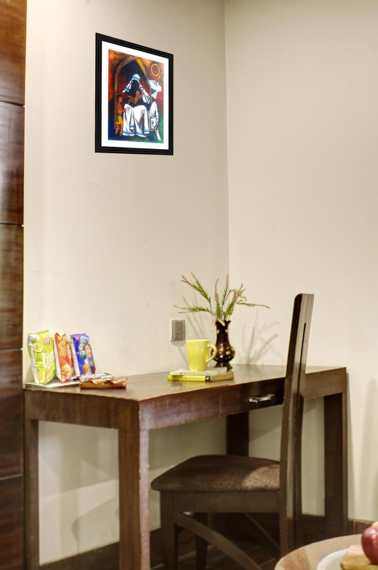 Hotel Good Times Near Ganga Ram Hospital And Karol Bagh Metro Delhi  Extérieur photo